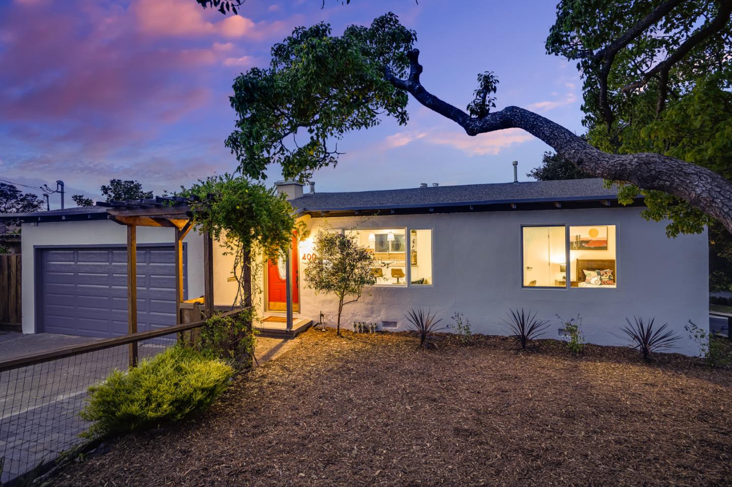 Neighborhood Neighborhood-105