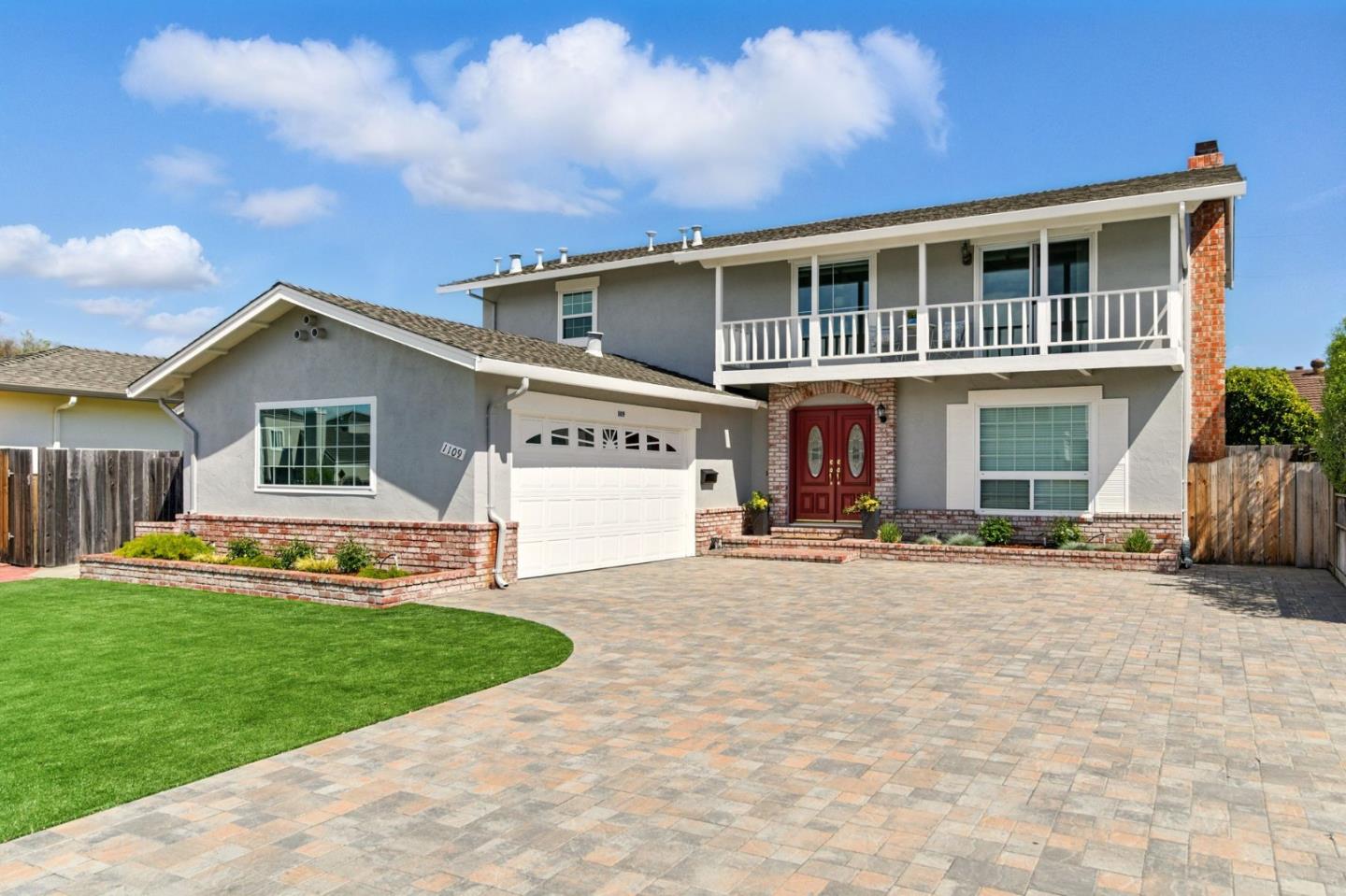 Neighborhood Neighborhood-20