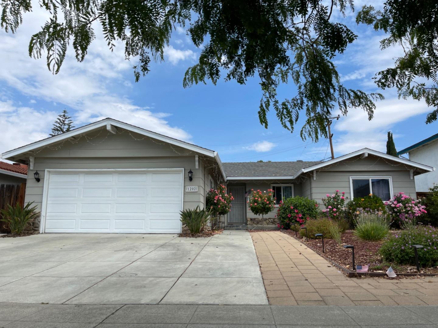 Neighborhood Neighborhood-6