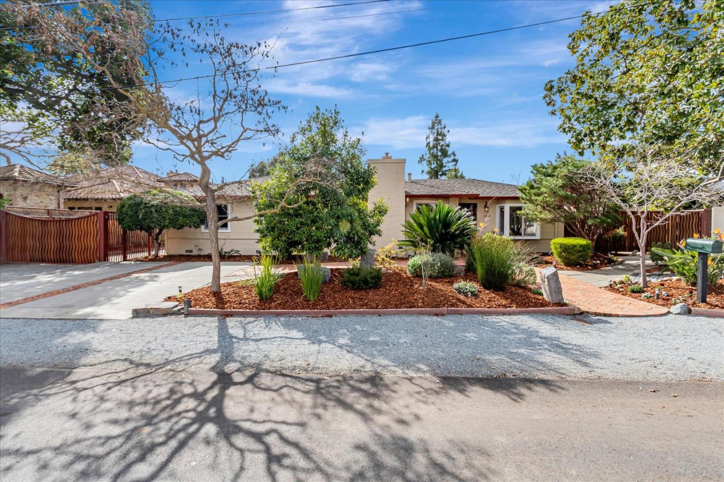 Neighborhood Neighborhood-15