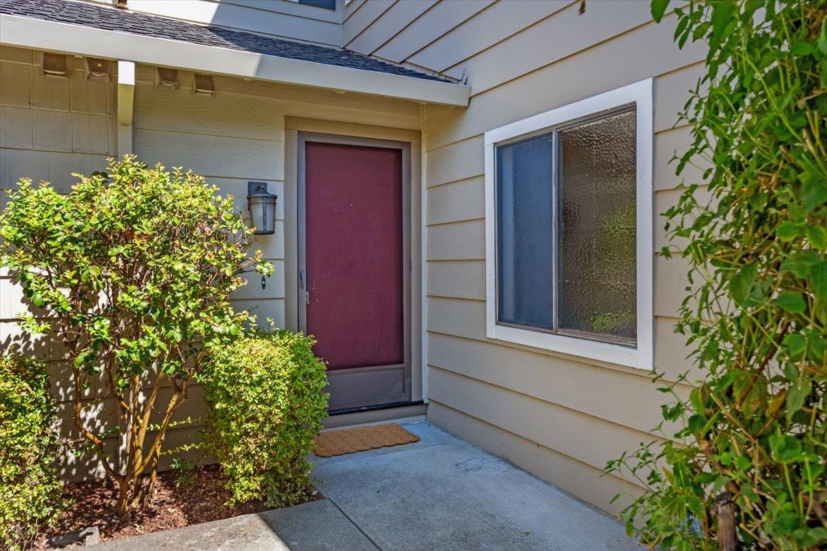 Neighborhood Neighborhood-5