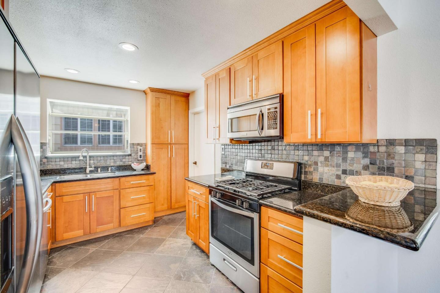 Neighborhood Neighborhood-7