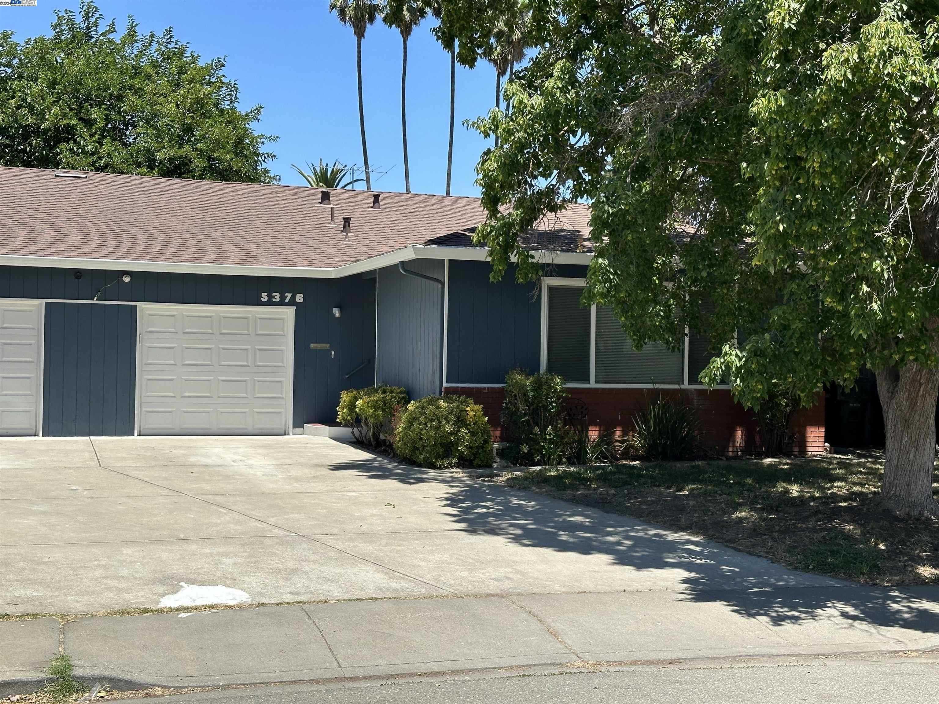 Neighborhood Neighborhood-6