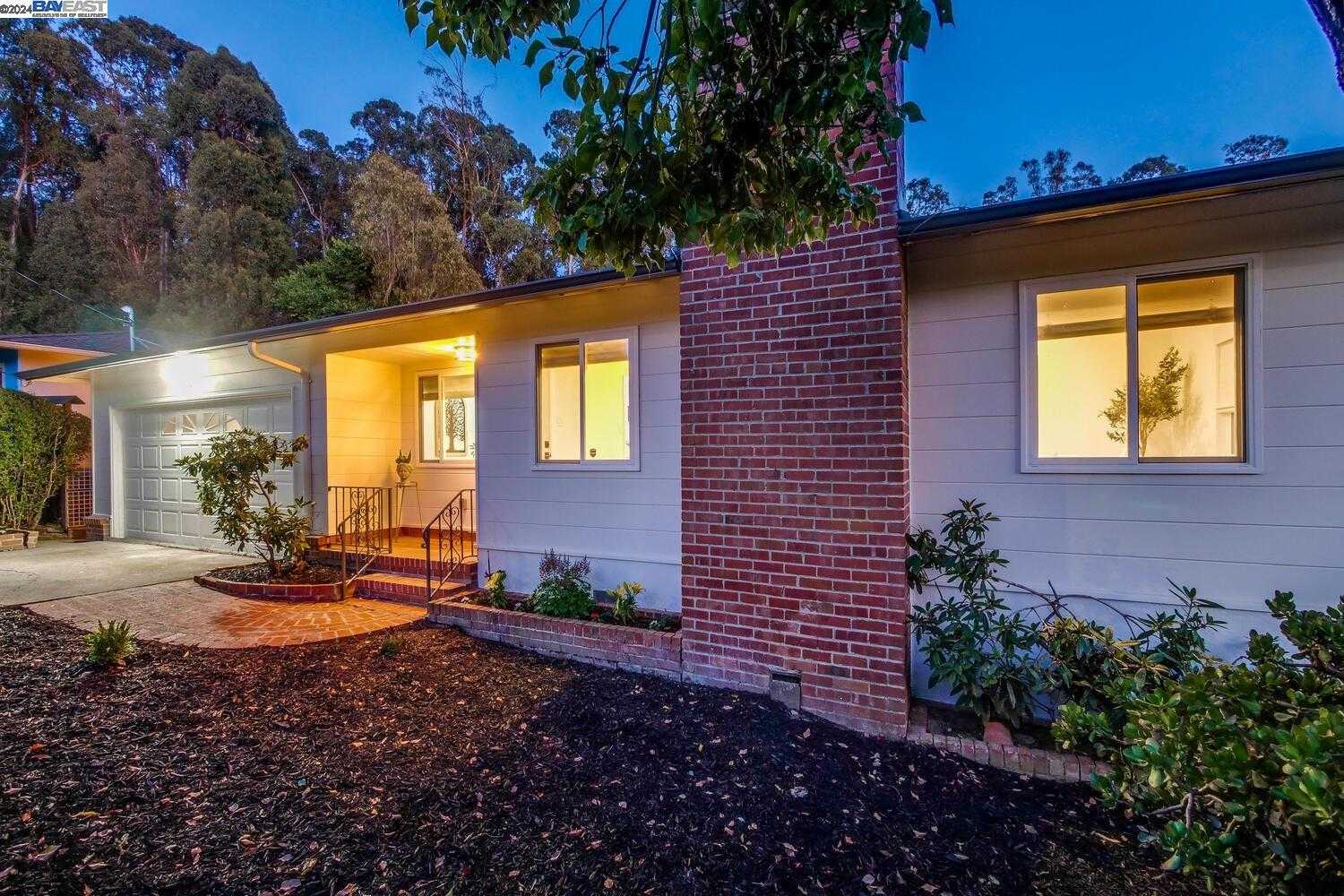 Neighborhood Neighborhood-13