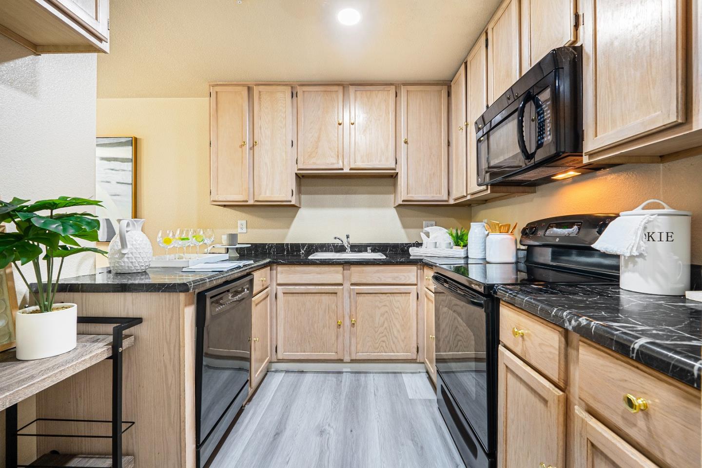 Neighborhood Neighborhood-119