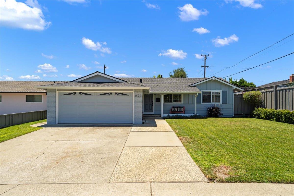 Neighborhood Neighborhood-18