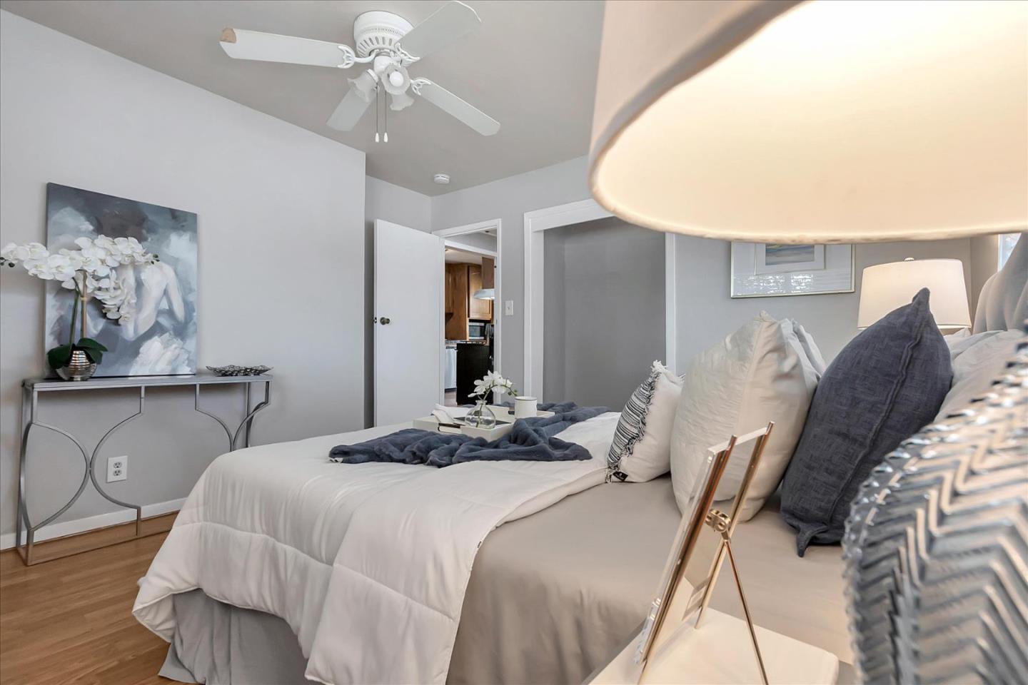 Neighborhood Neighborhood-63