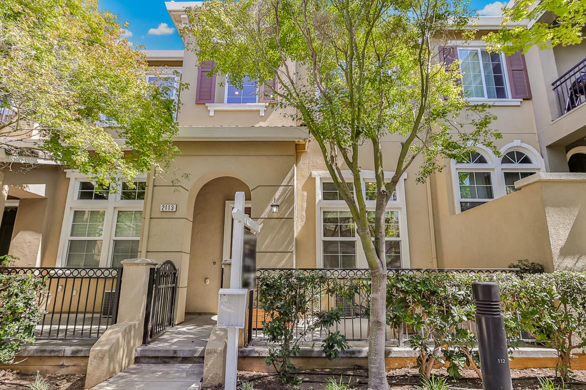 Neighborhood Neighborhood-68