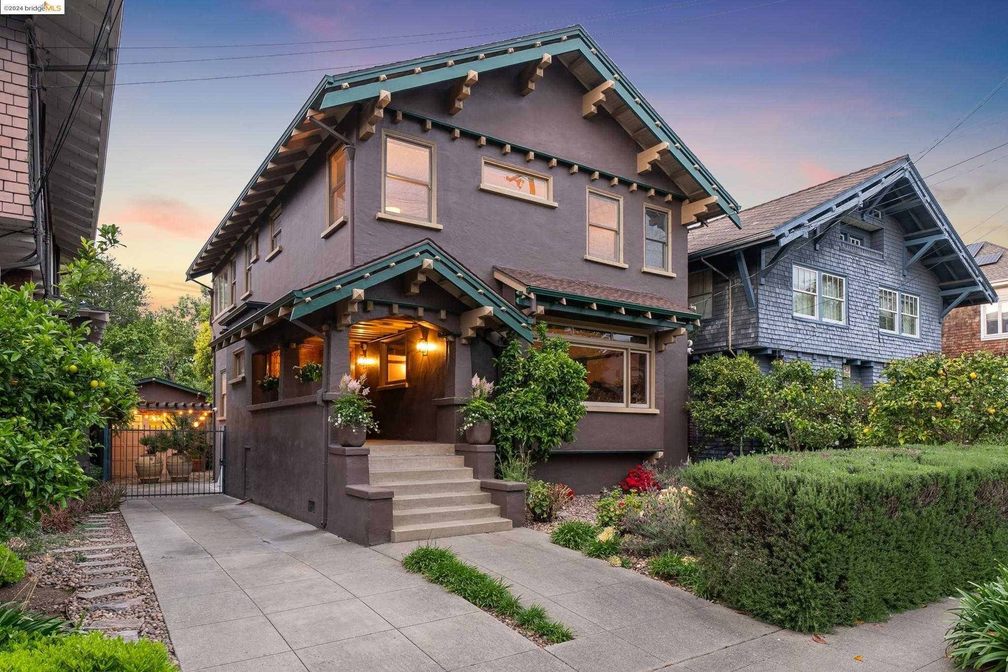 Neighborhood Neighborhood-1