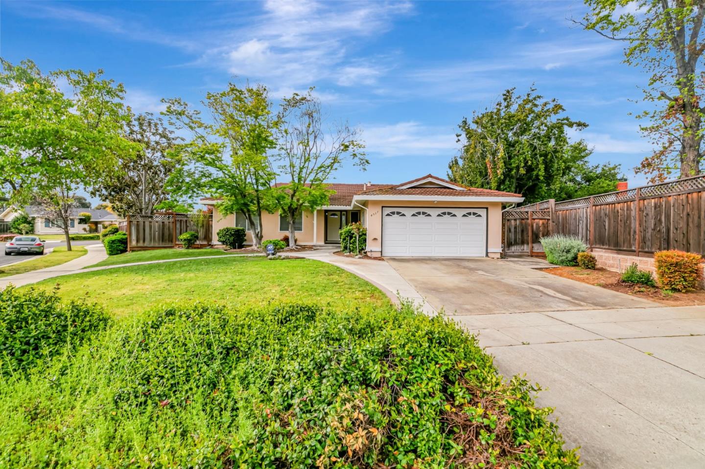 Neighborhood Neighborhood-3