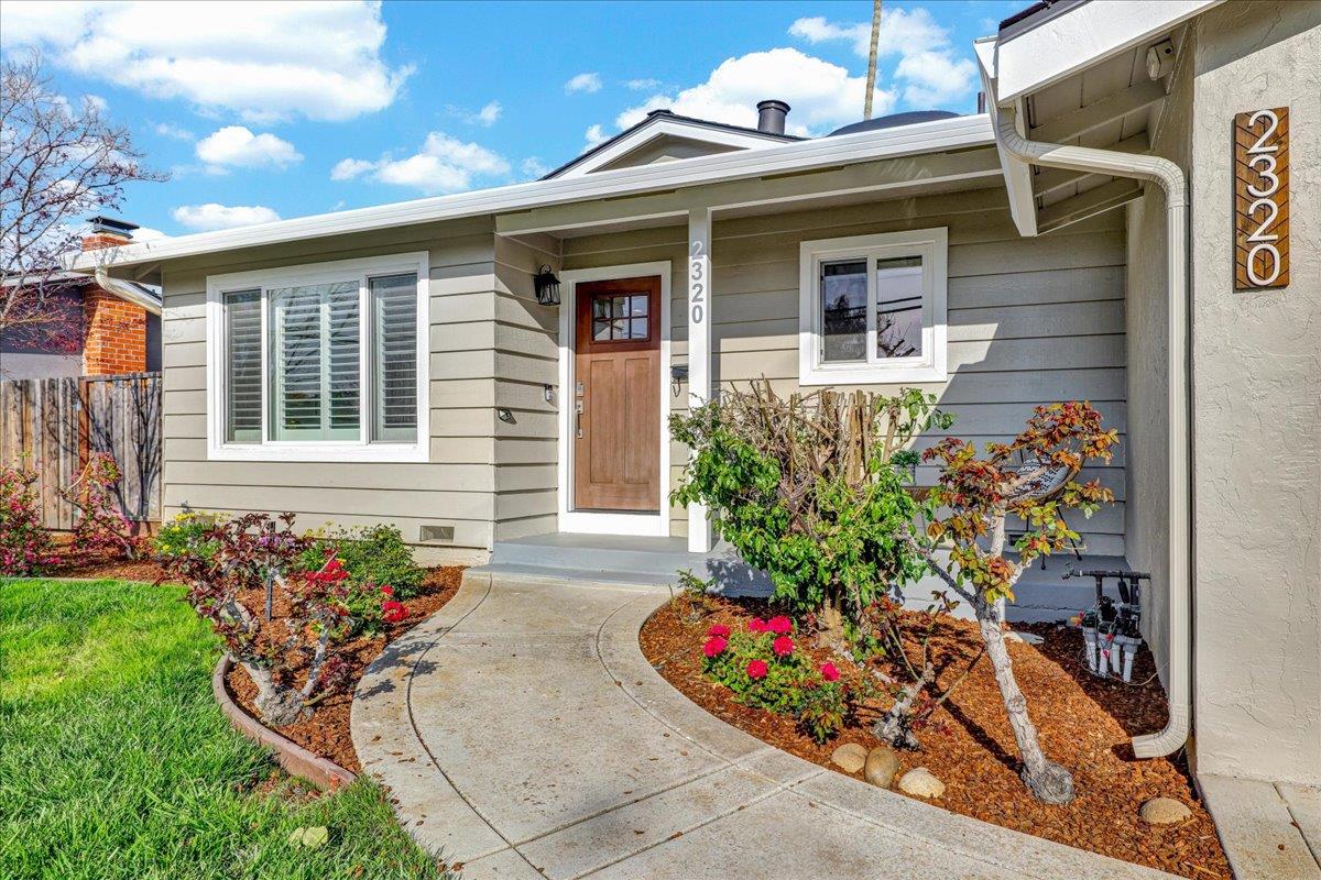 Neighborhood Neighborhood-26