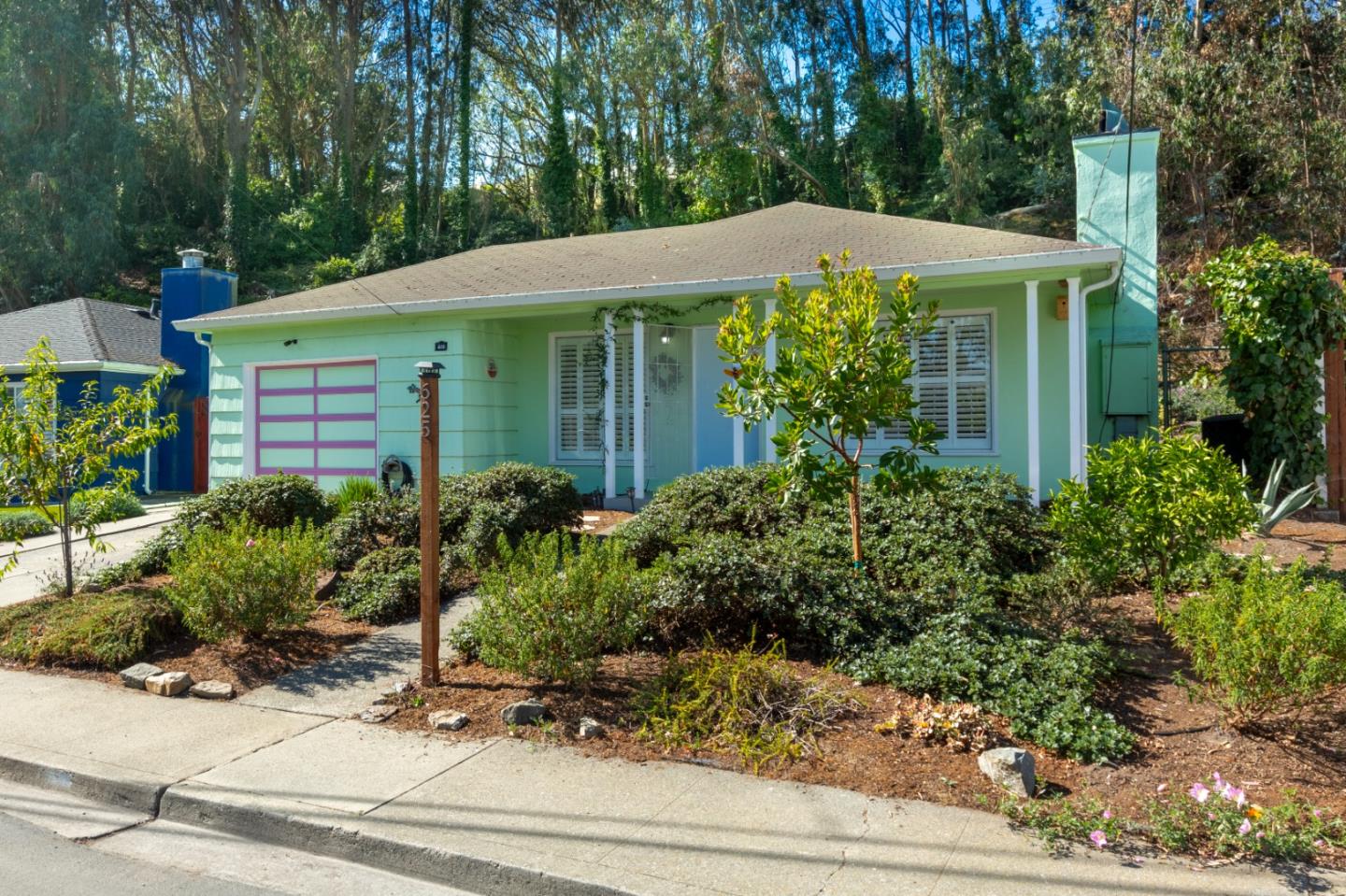 Broadmoor, Daly City, CA neighborhood