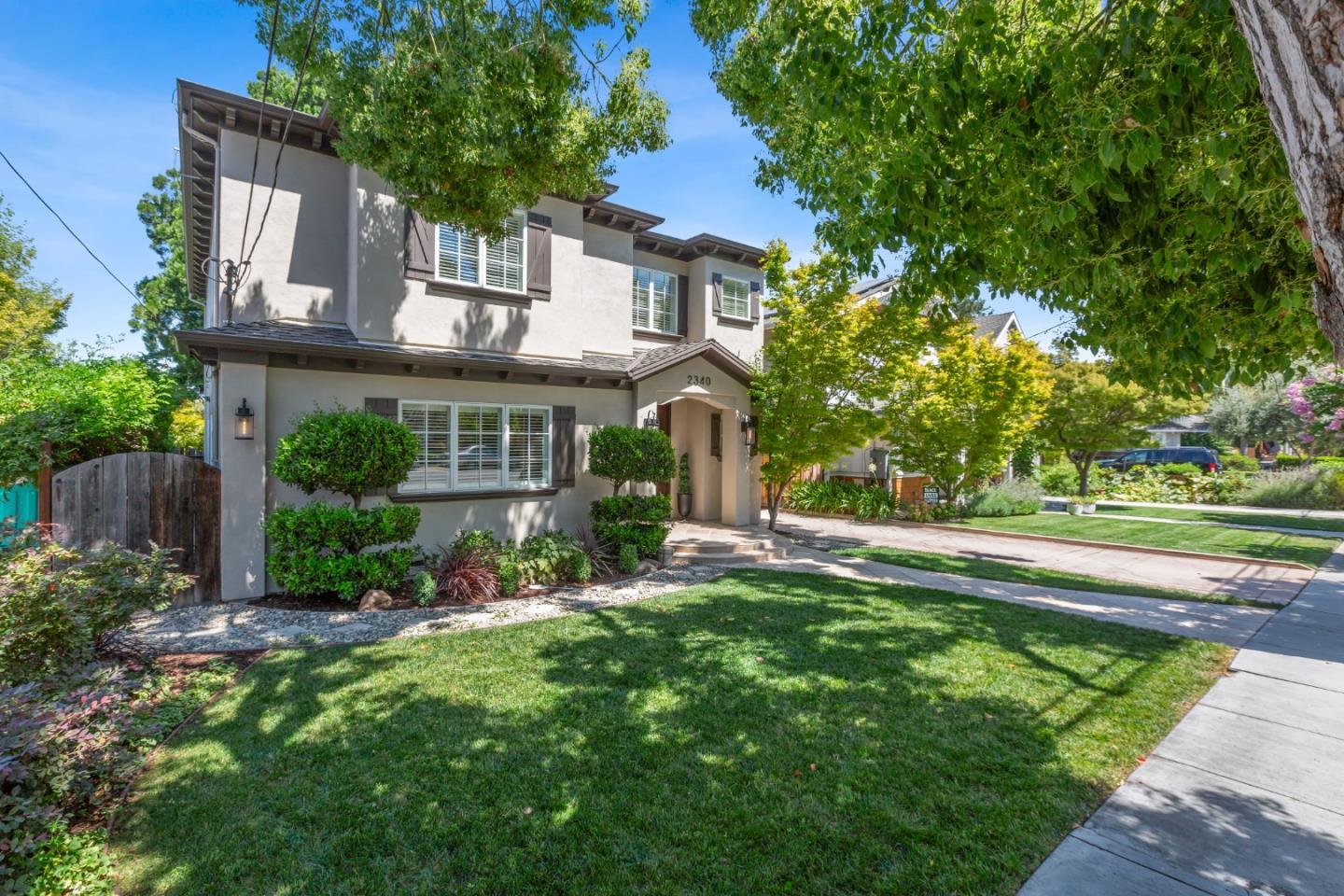 Neighborhood Neighborhood-89