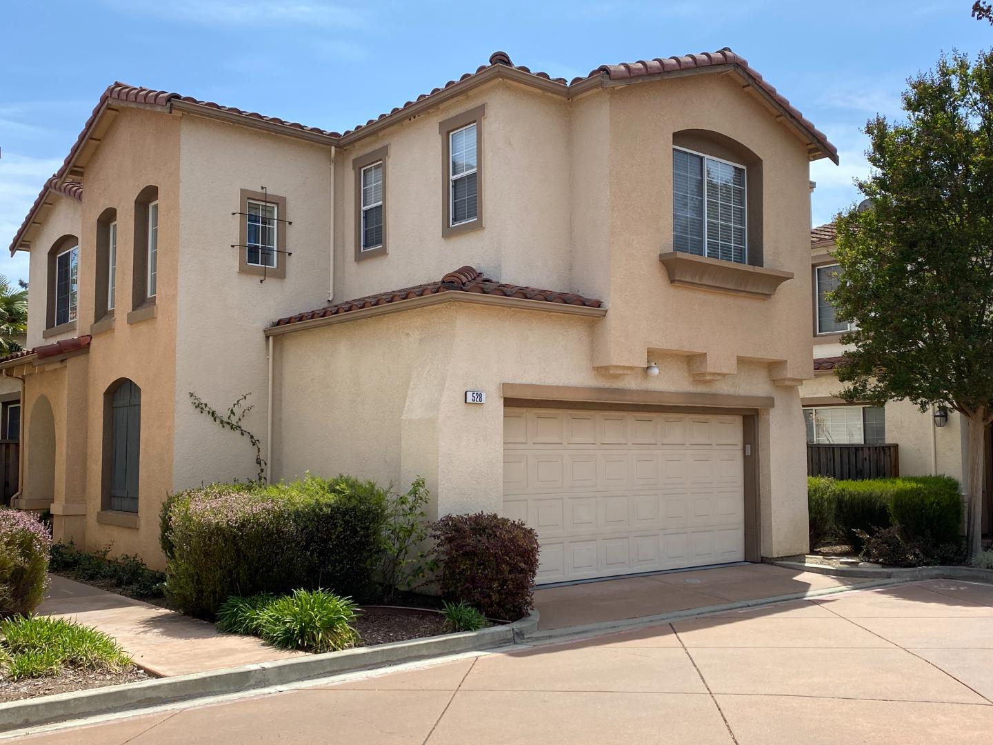 Neighborhood Neighborhood-58