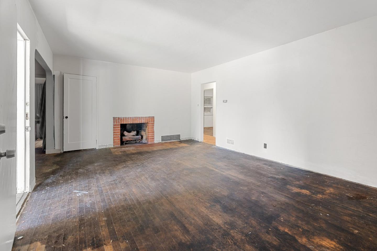 Neighborhood Neighborhood-86