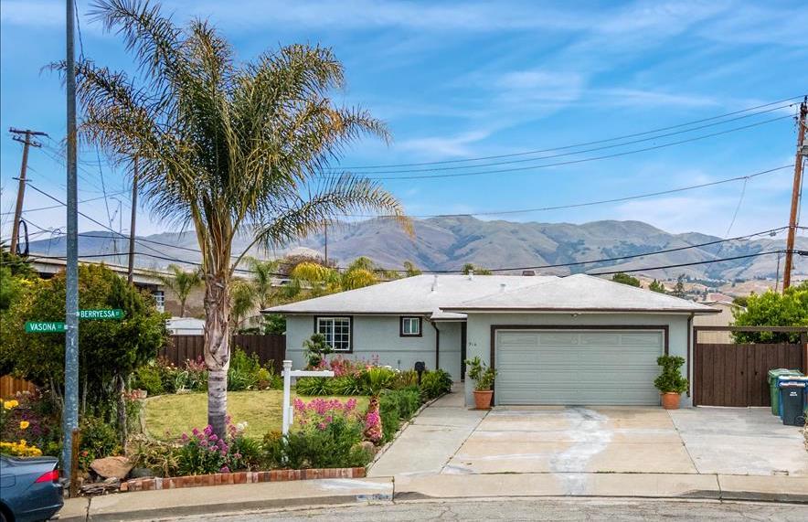 Neighborhood Neighborhood-62