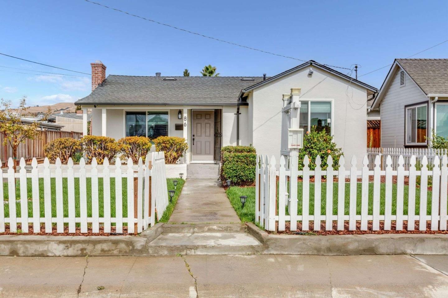 Neighborhood-15