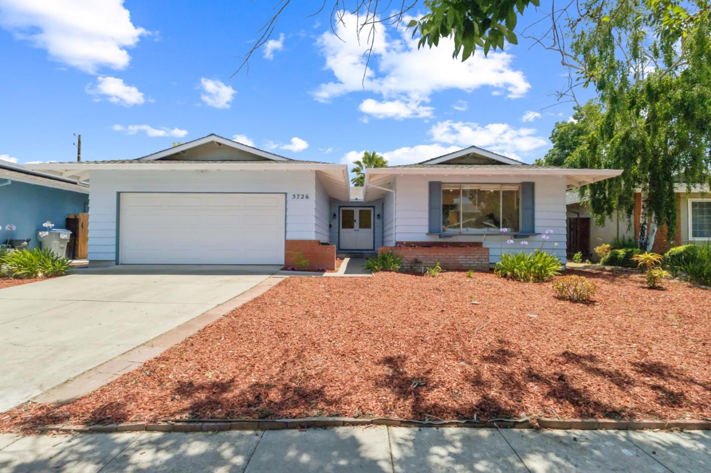 Neighborhood-5
