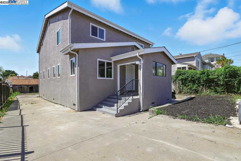 Neighborhood-11