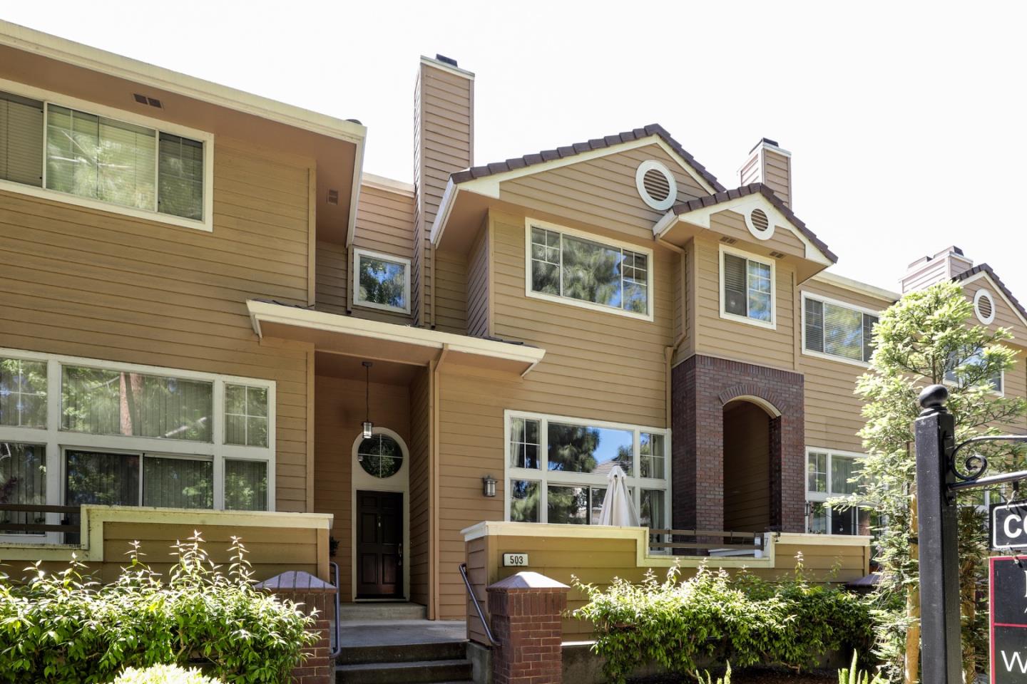 Neighborhood Neighborhood-79