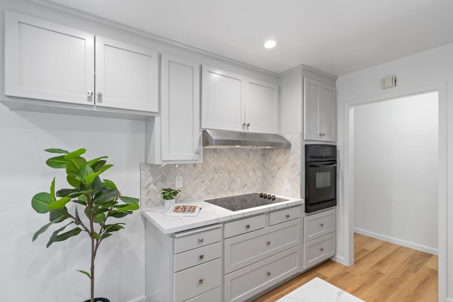 Neighborhood Neighborhood-228