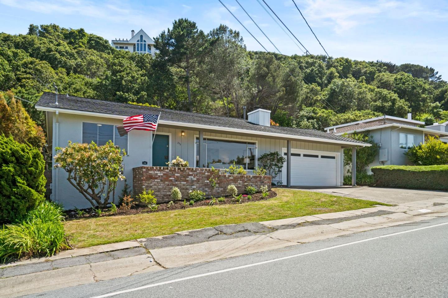 Neighborhood Neighborhood-39