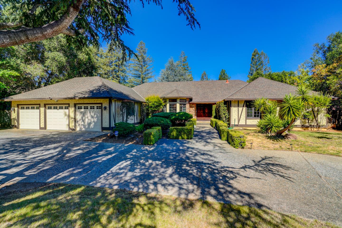 Neighborhood Neighborhood-5