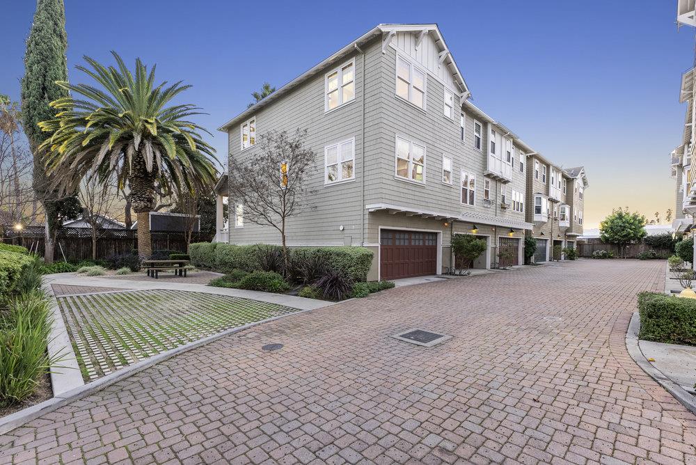 Neighborhood Neighborhood-53