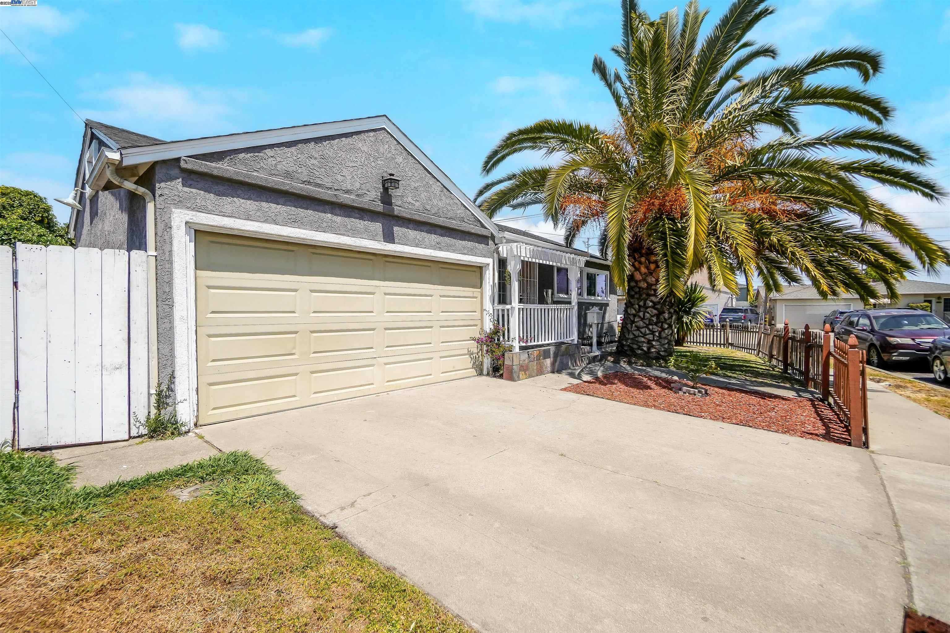 Neighborhood Neighborhood-24