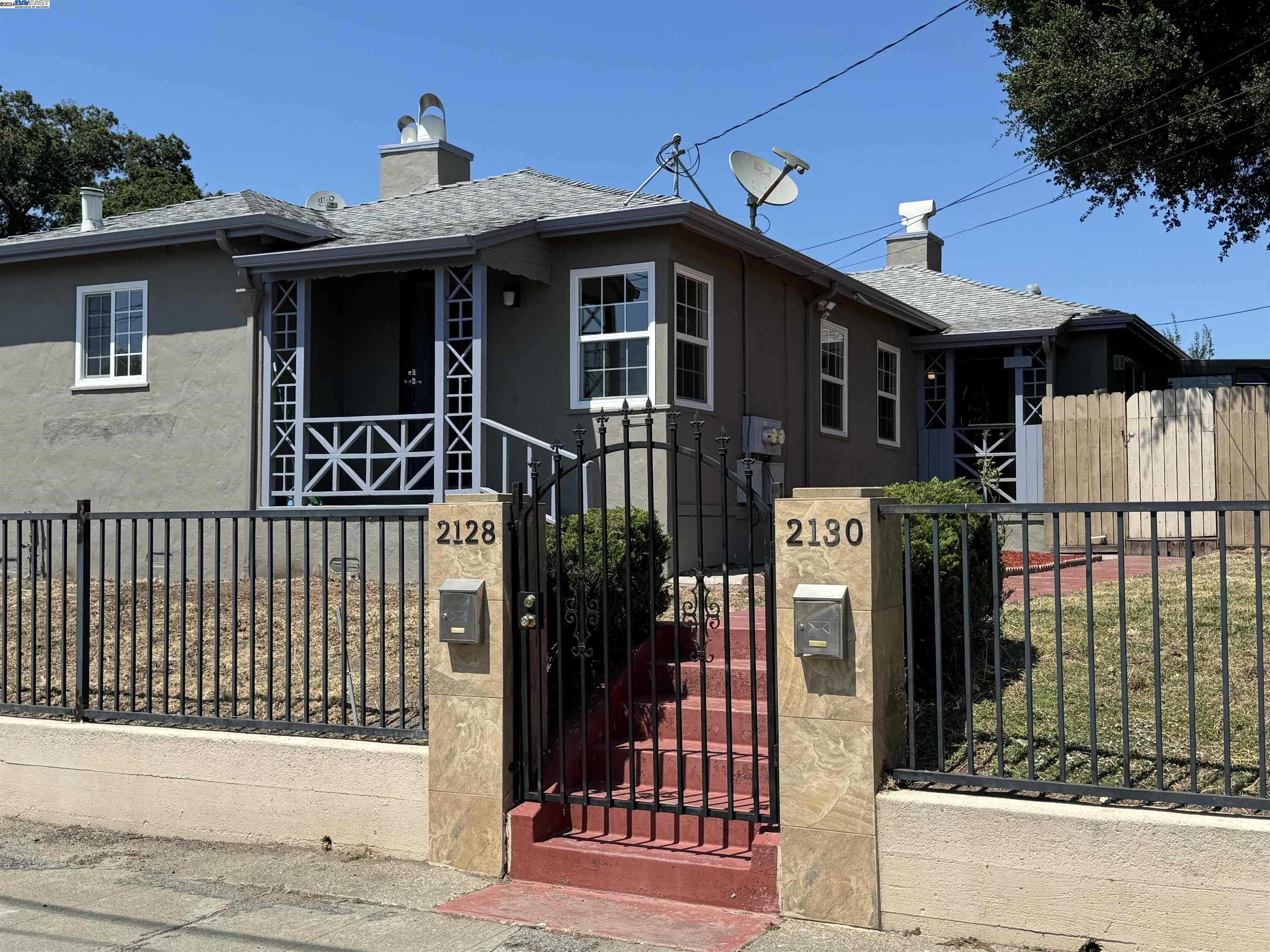 Neighborhood Neighborhood-3