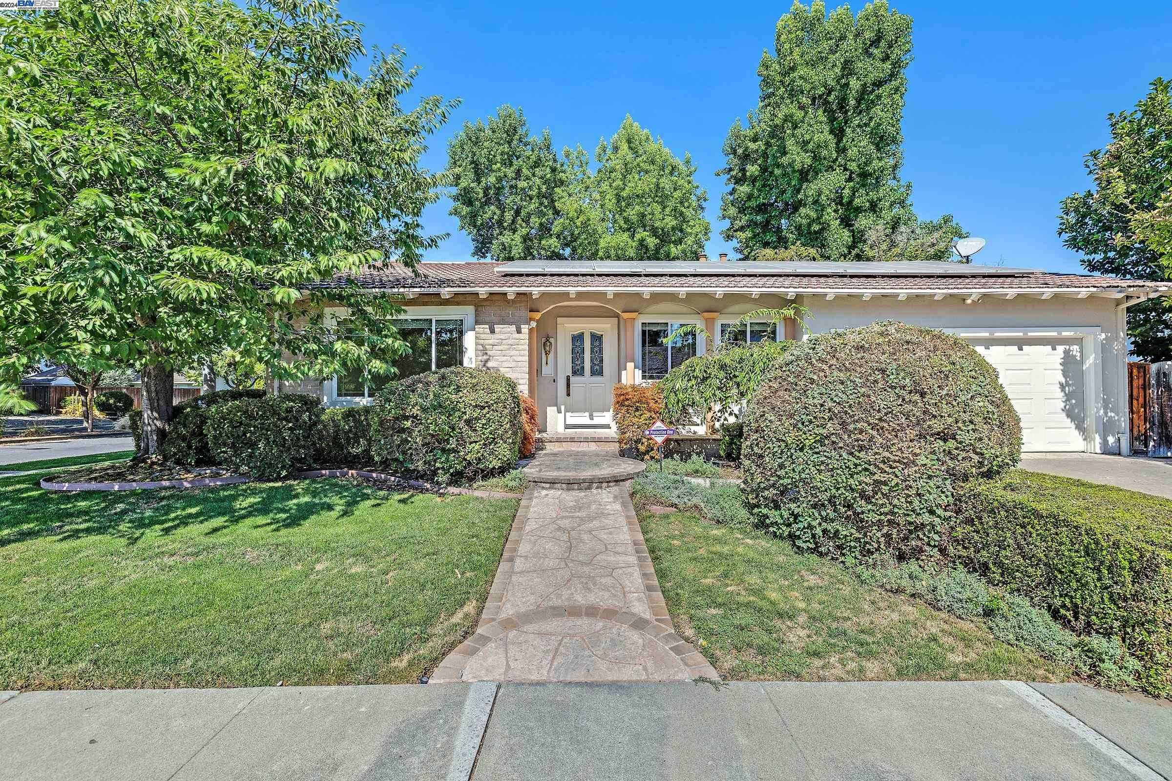 Neighborhood Neighborhood-22