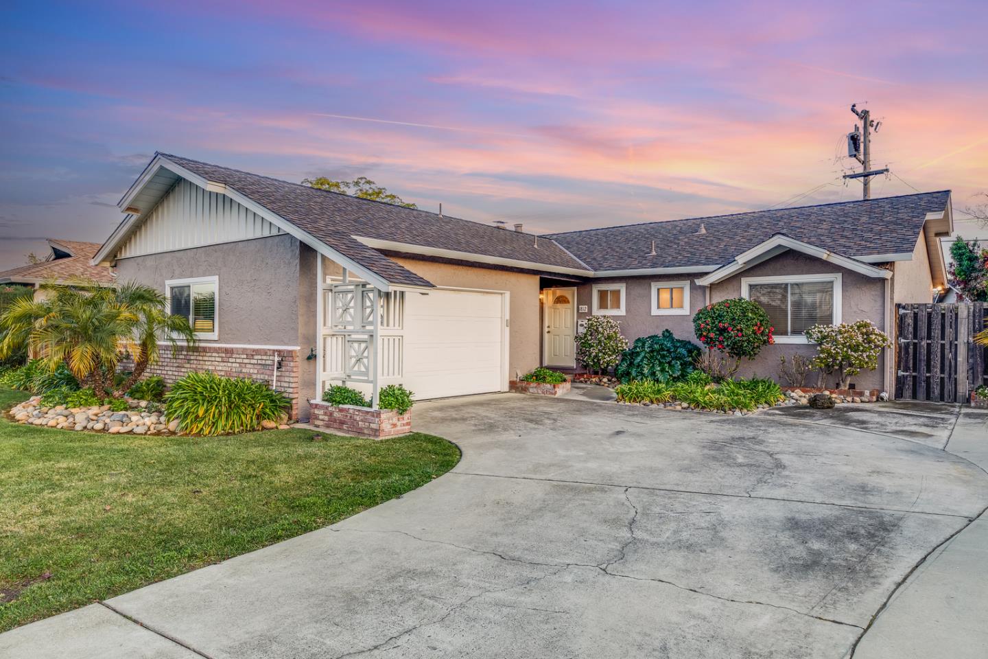 Neighborhood Neighborhood-57