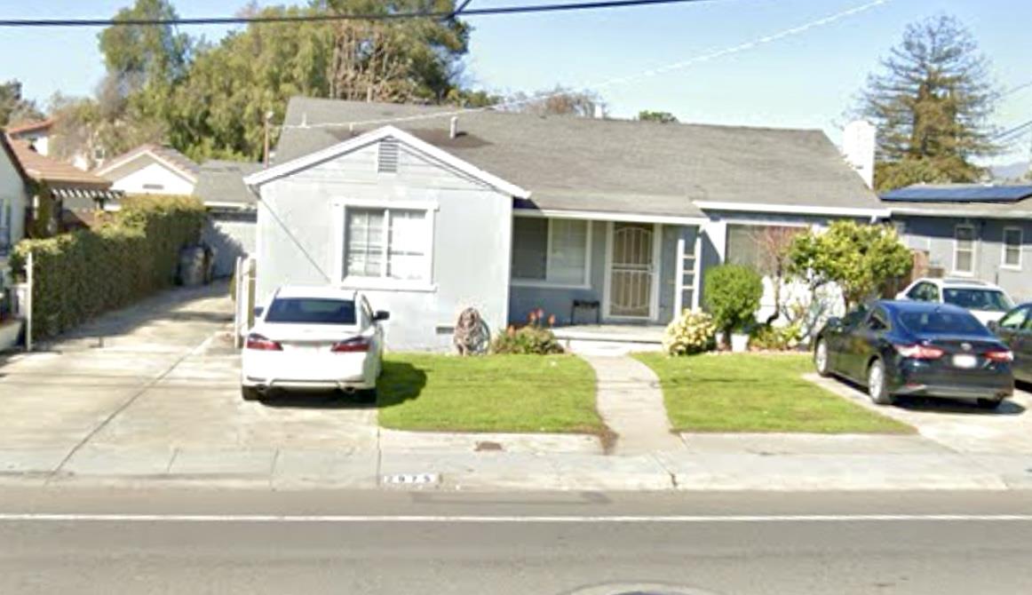 Neighborhood Neighborhood-78