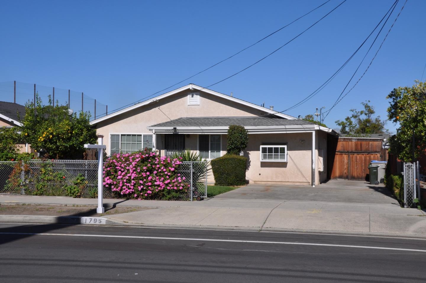 Neighborhood-11