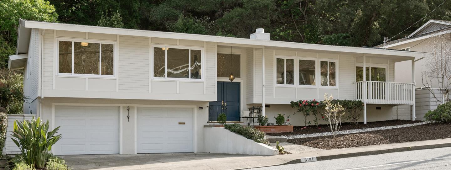 Neighborhood Neighborhood-47