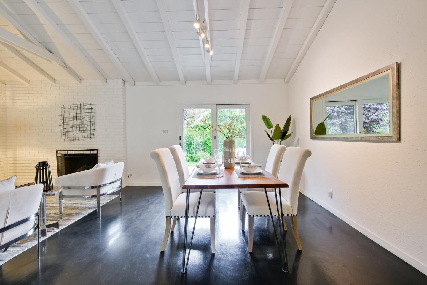 Neighborhood Neighborhood-49