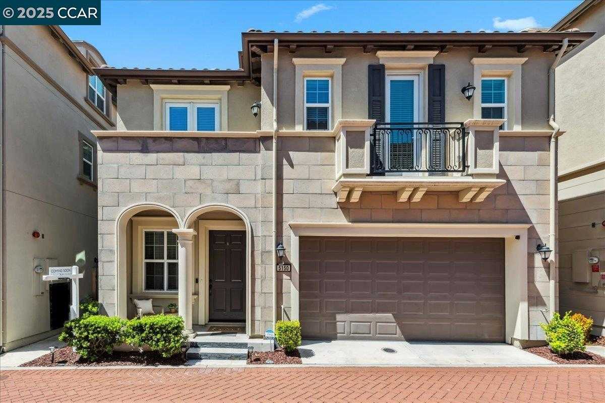 Neighborhood Neighborhood-11