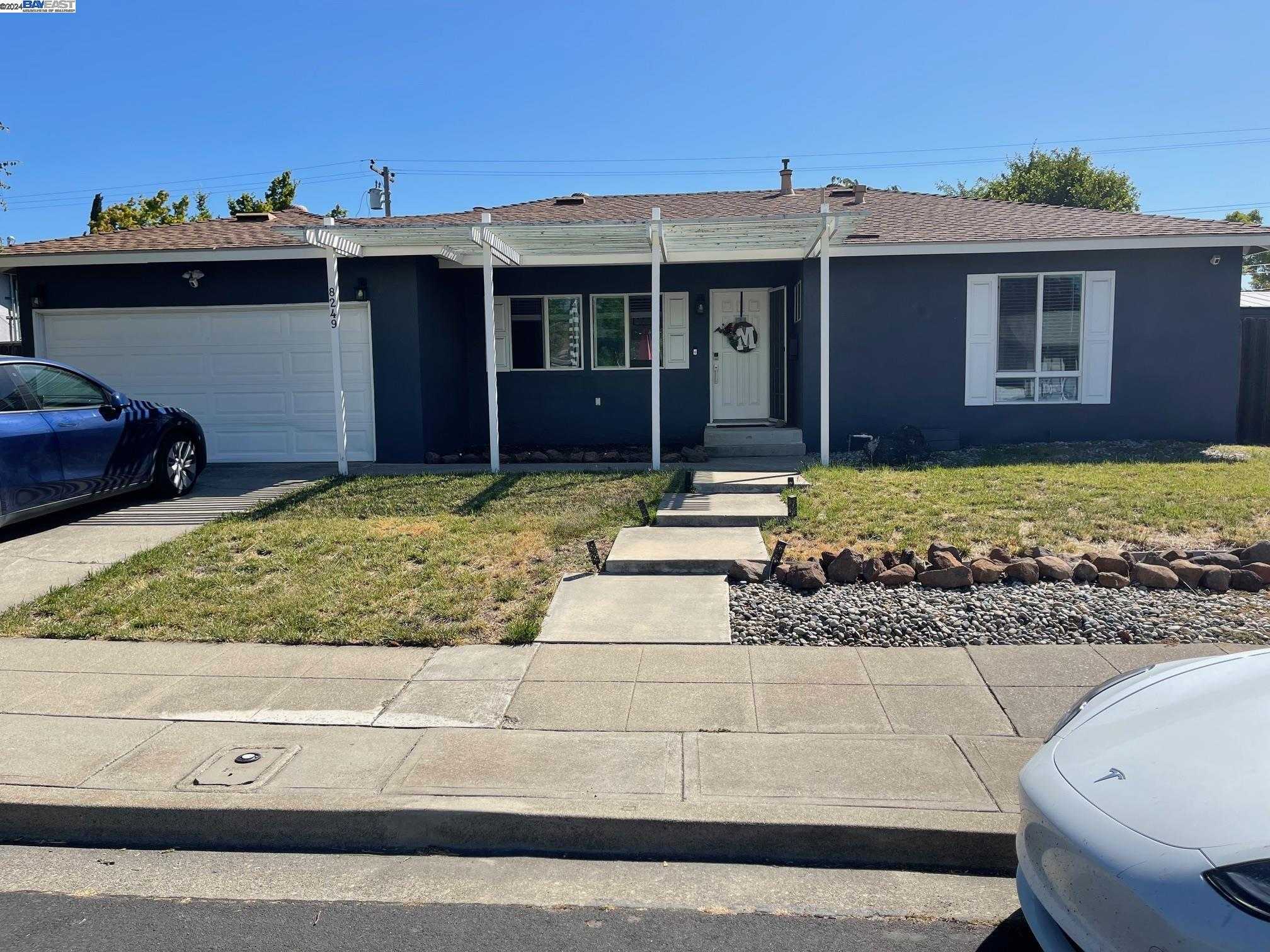 Neighborhood Neighborhood-33