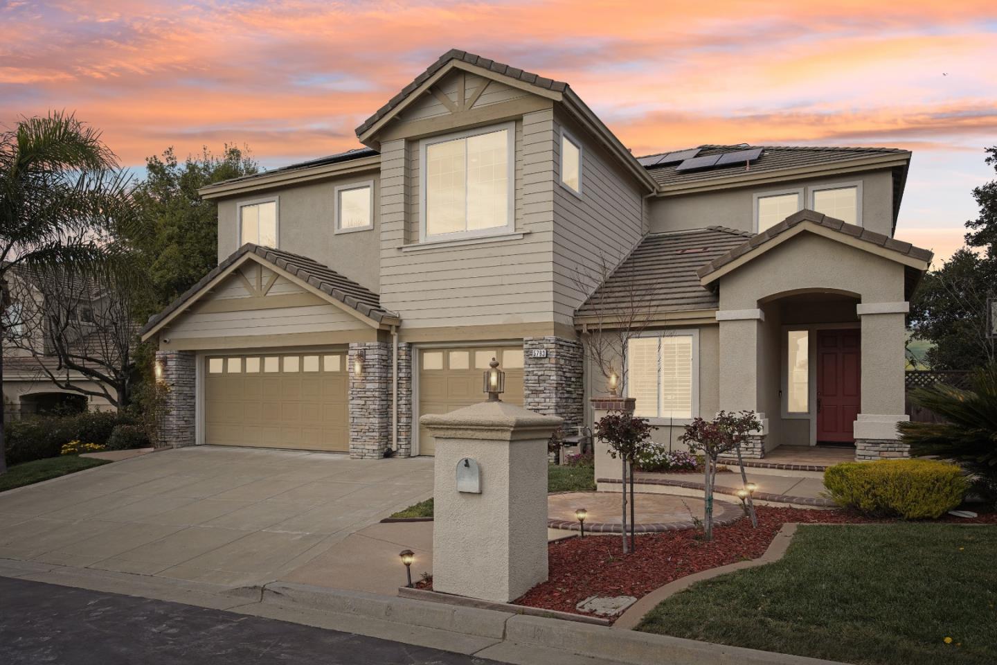 Neighborhood Neighborhood-14