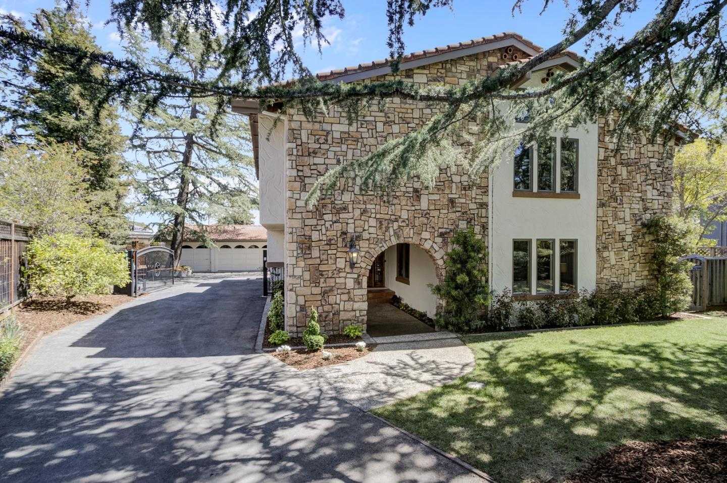 Neighborhood Neighborhood-18