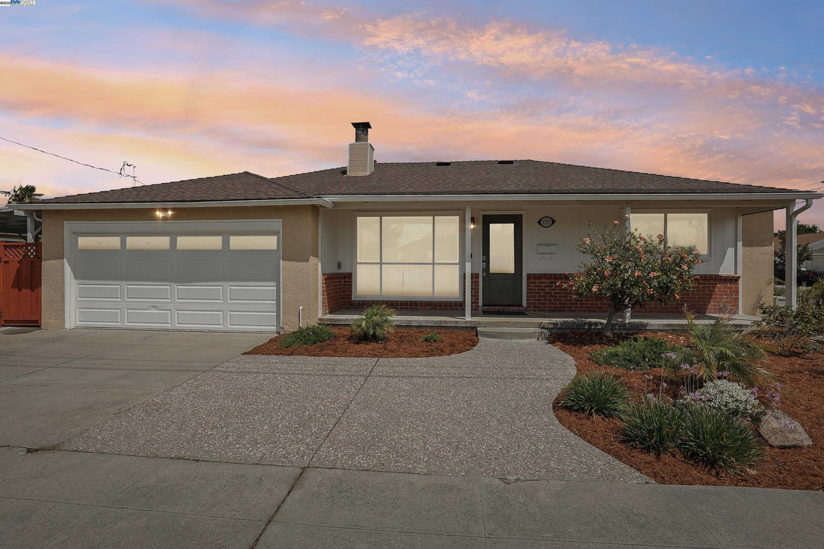 Neighborhood Neighborhood-13