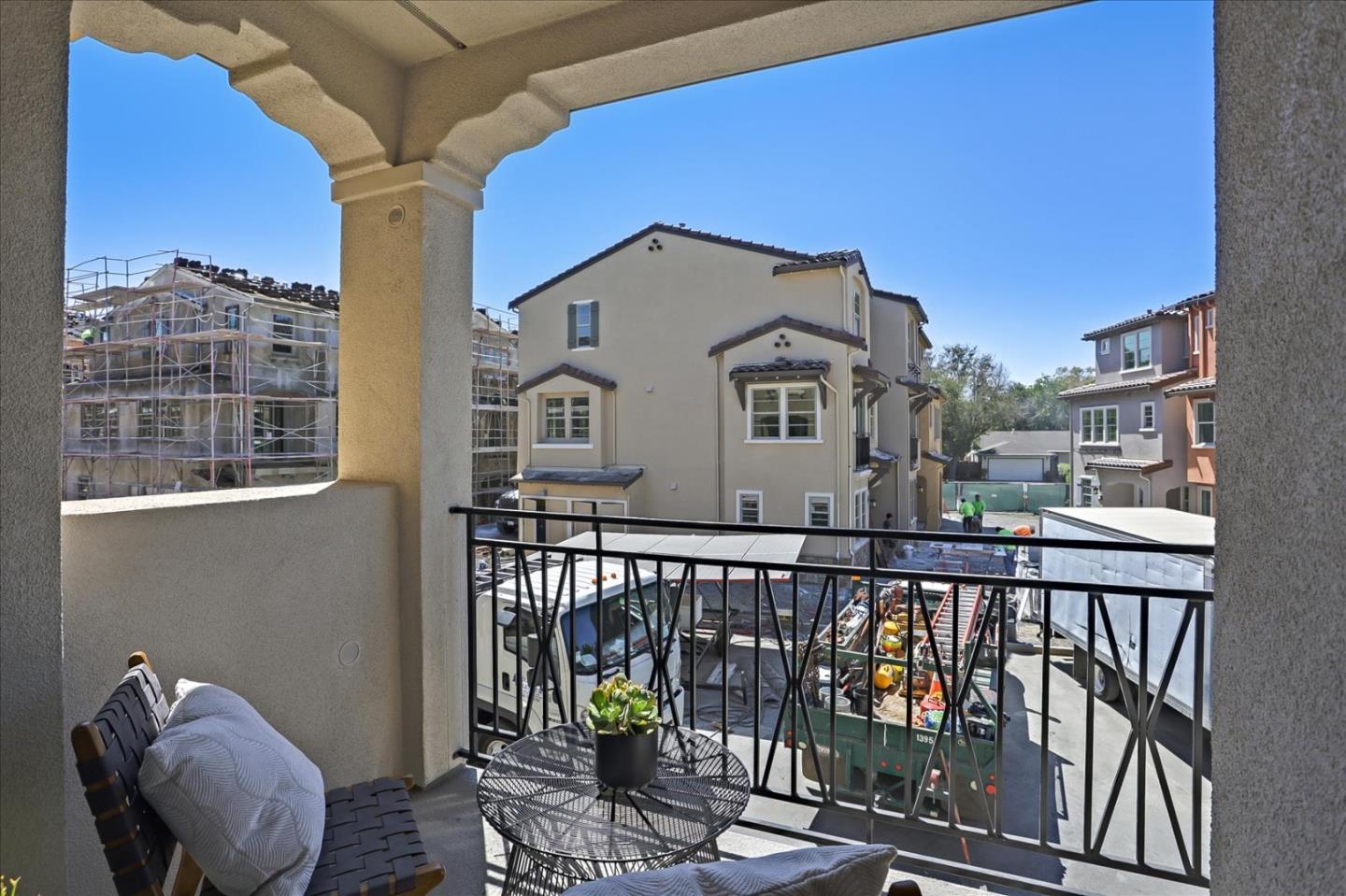 Neighborhood Neighborhood-3