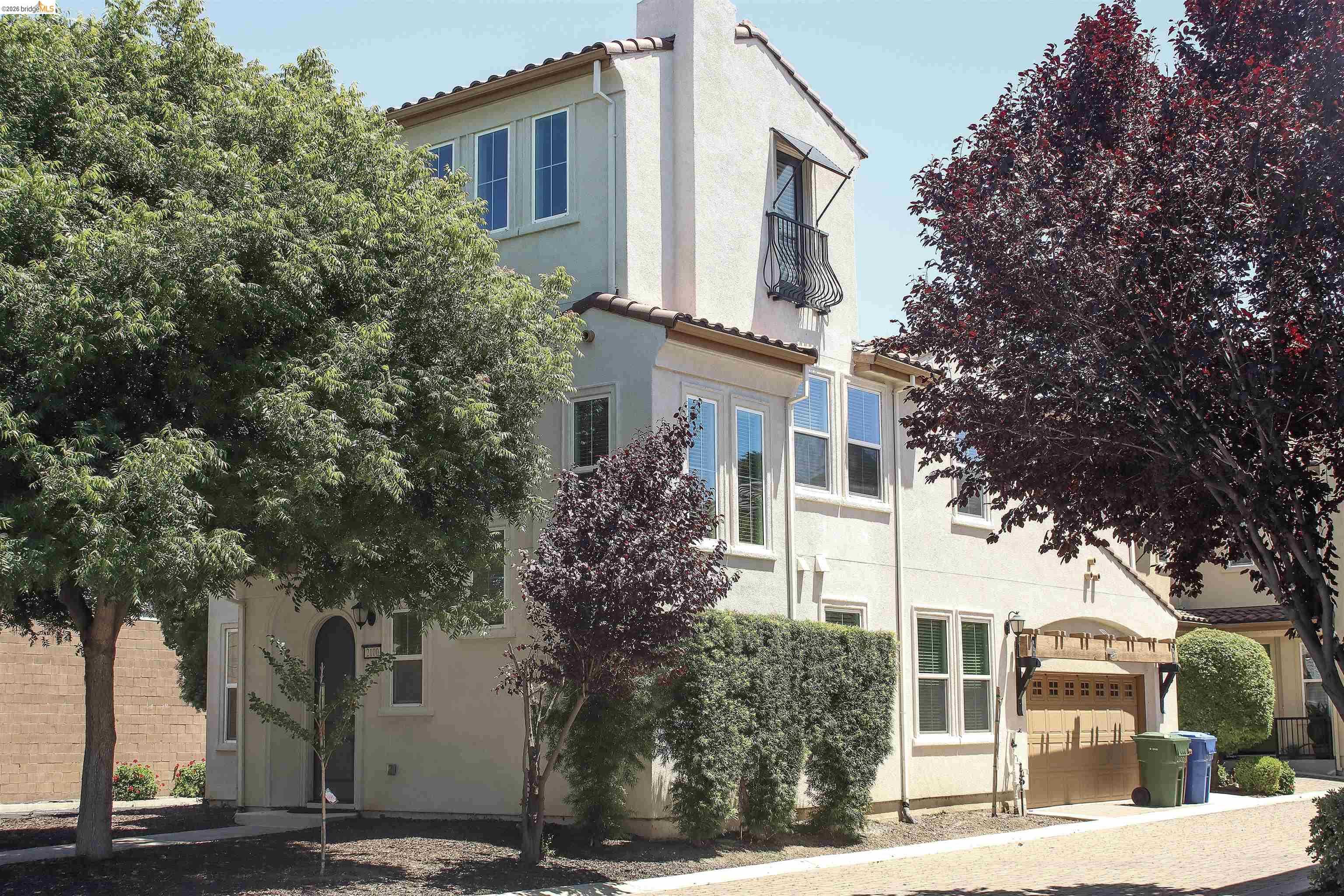 Neighborhood-6