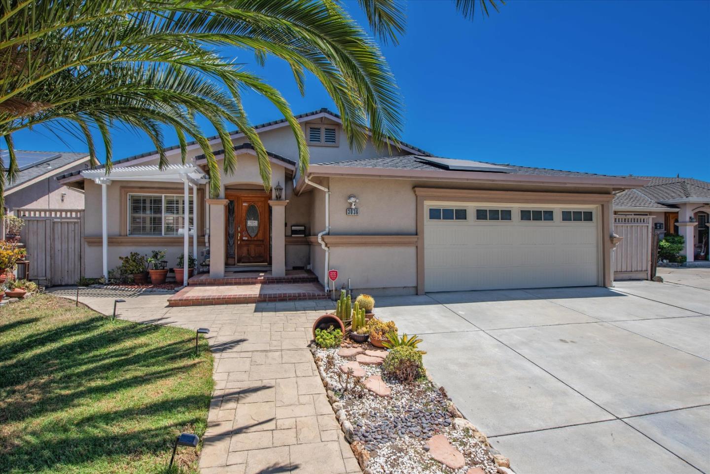 Neighborhood Neighborhood-5