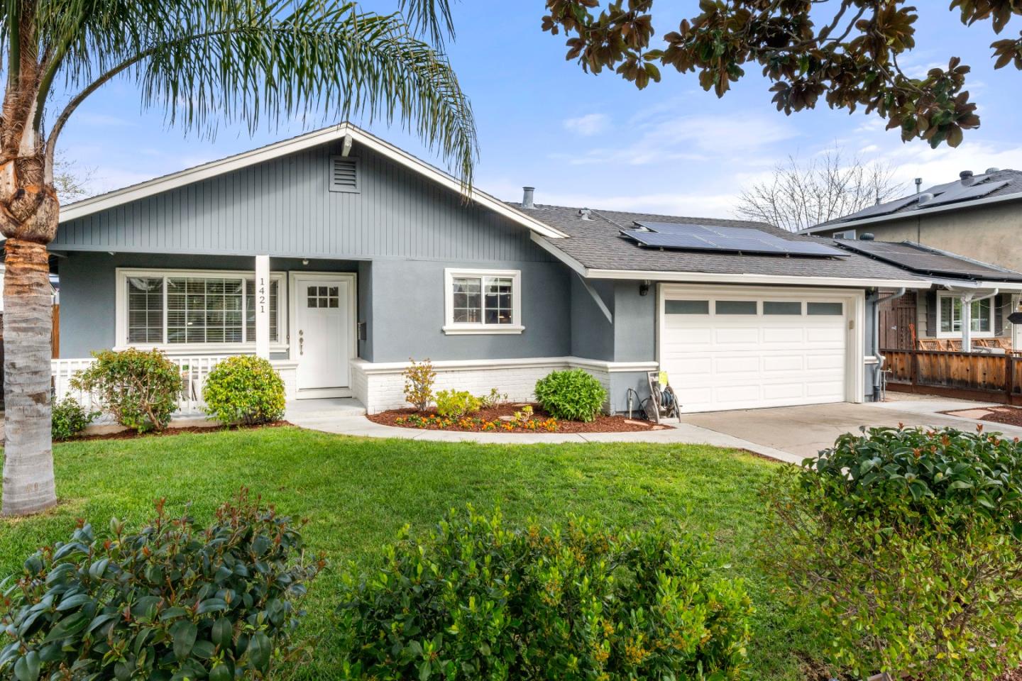 Neighborhood Neighborhood-24