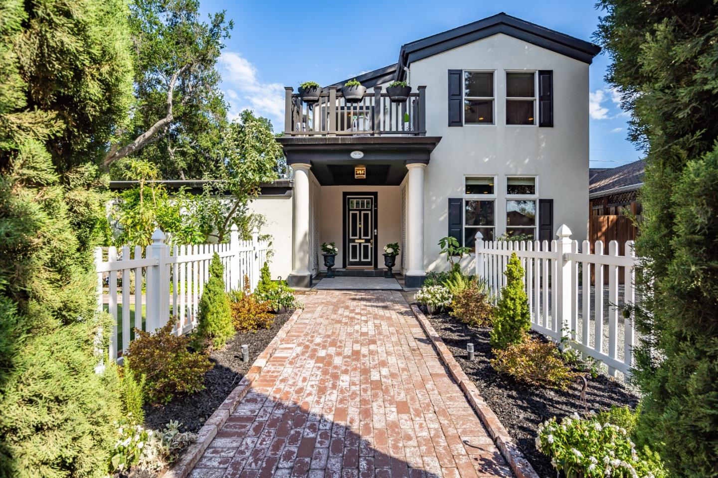 Neighborhood Neighborhood-37