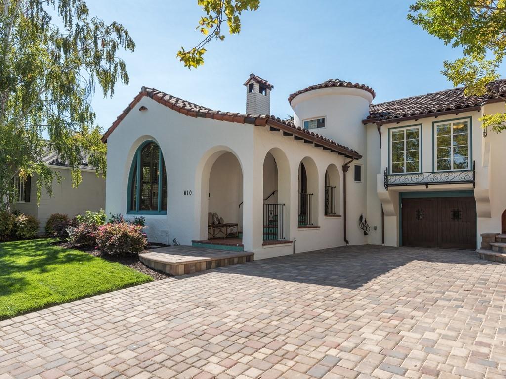 Neighborhood Neighborhood-7