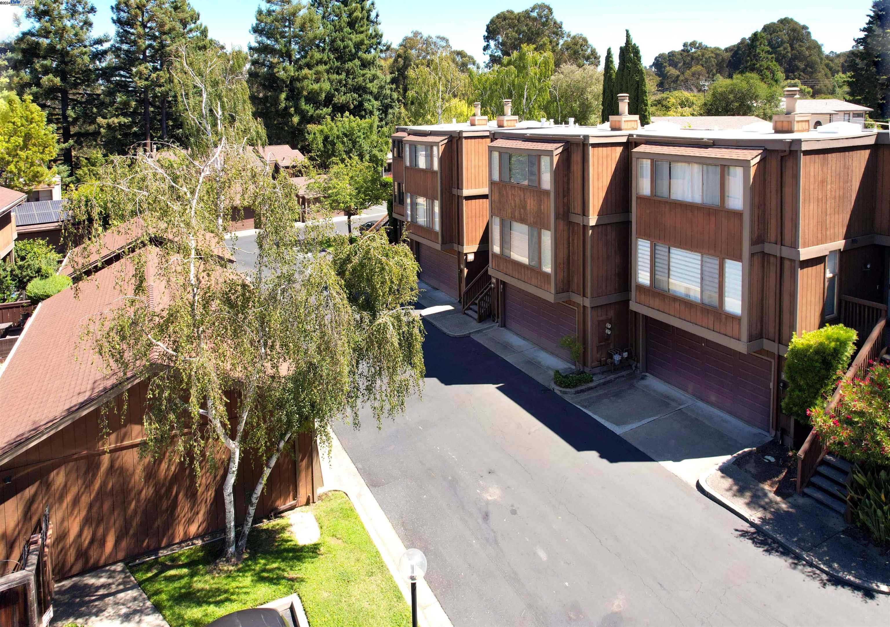 Neighborhood Neighborhood-65