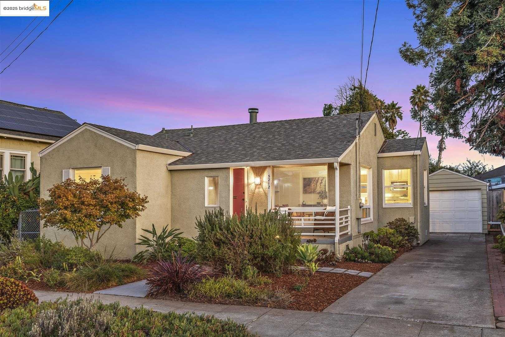 Neighborhood Neighborhood-39