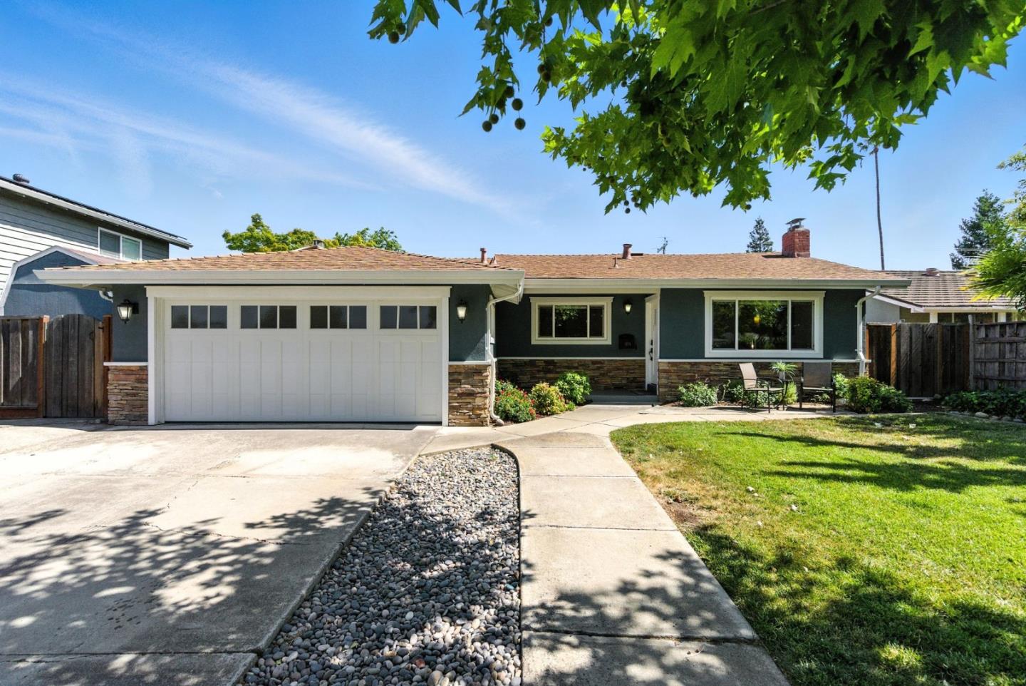 Neighborhood Neighborhood-28